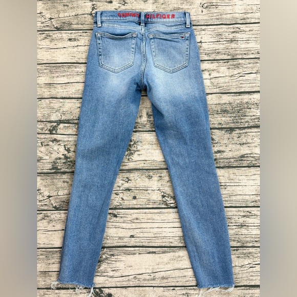 Tommy Hilfiger Blue Denim Jean Leggings, Distressed Hem Line, Women's Size 2 - Picture 6 of 12